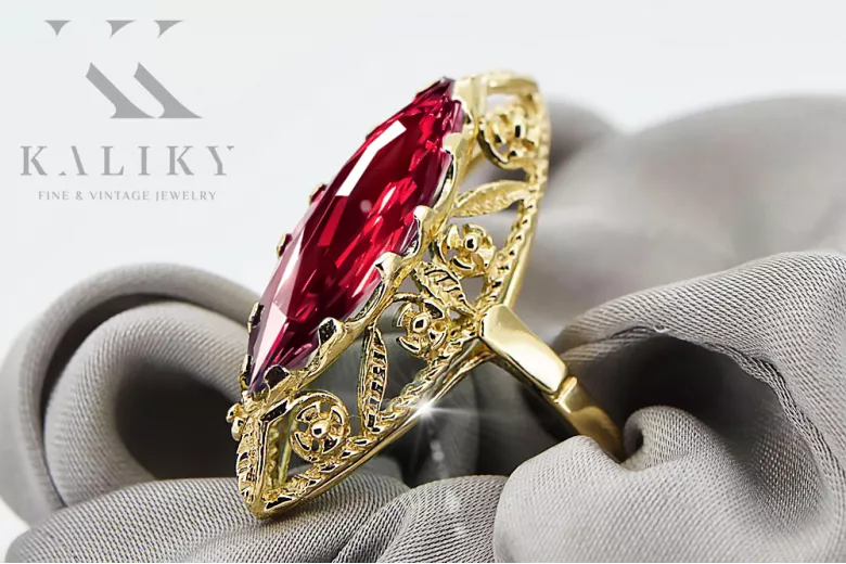 Vintage Handwerk Ring Rubinrot 14 Karat Gelbgold vrc005y